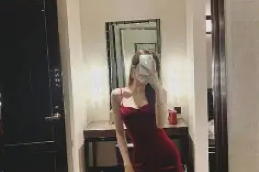 他是著名演员总演坏蛋导致57岁才结婚妻子至今都没有露过面
